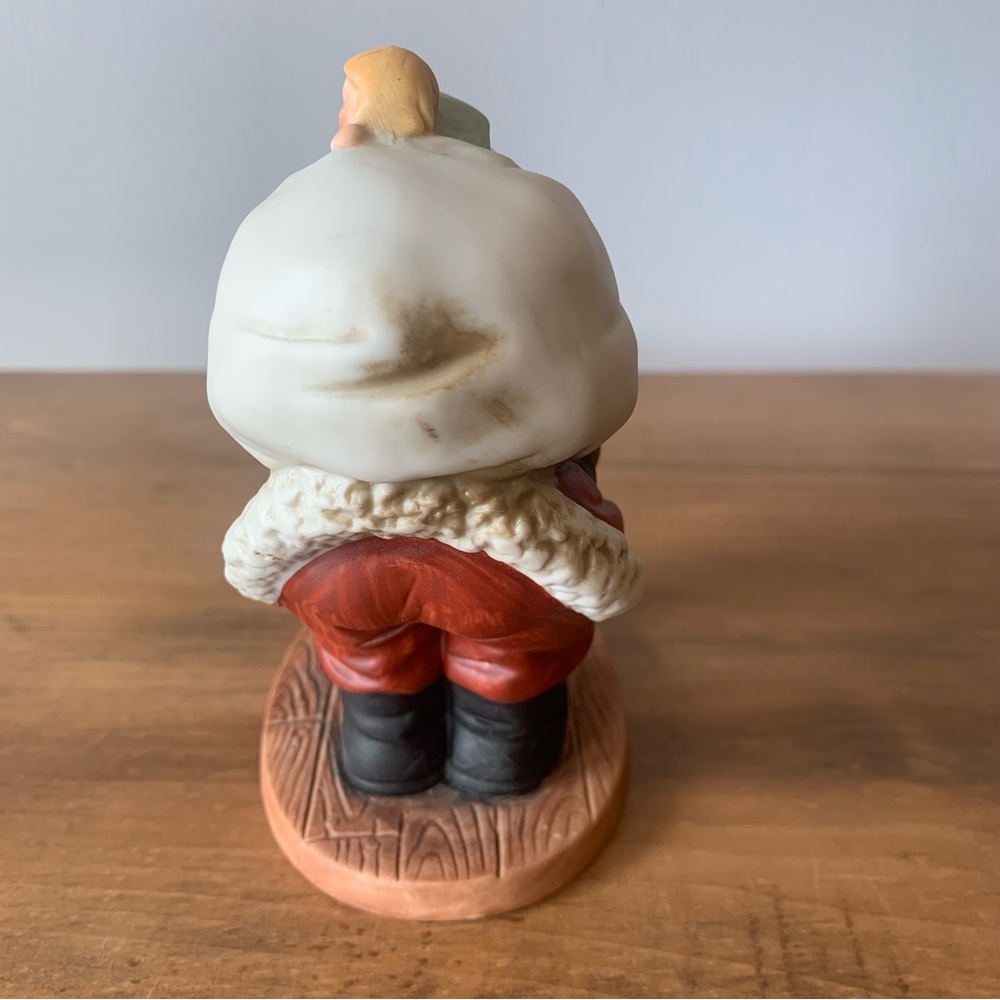 Vtg Homco Figurine A Hug From Santa With Little Boy & Teddy Bear, 5261 Christmas - Picture 5 of 9